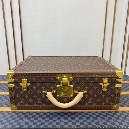 Louis Vuitton Bisten 50 Attache Hard Case Trunk