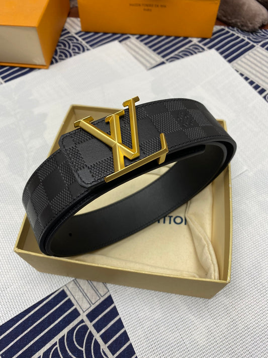 Louis Vuitton Reversible Belt