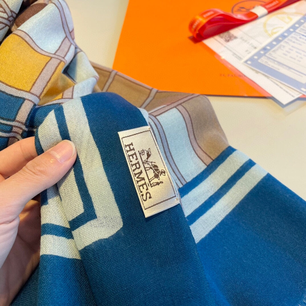 Hermès scarf