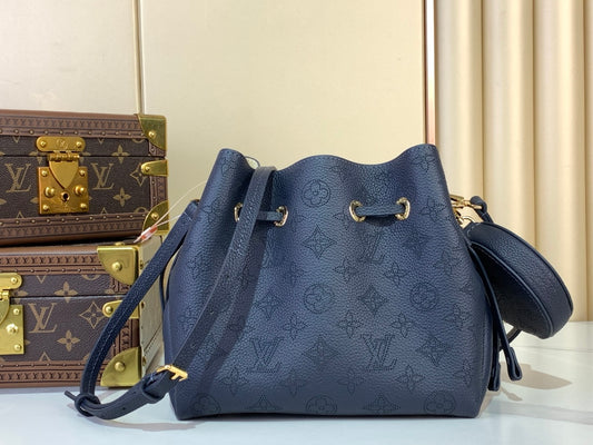 Louis Vuitton Bella Mahina