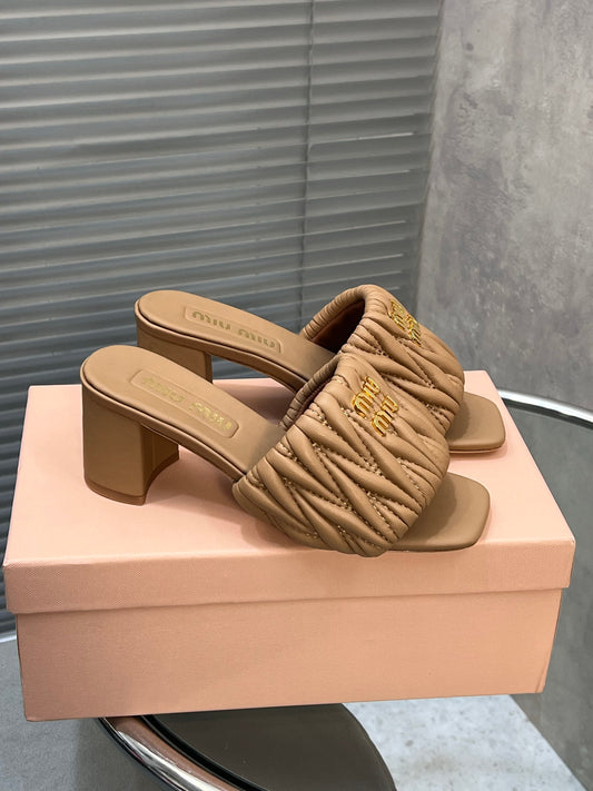 MIU MIU Brown Ciabatte 55 Logo Mule Sandals
