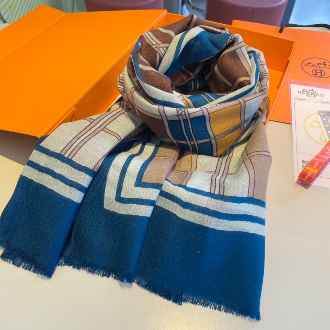 Hermès scarf
