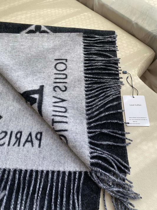 Louis Vuitton Scarf