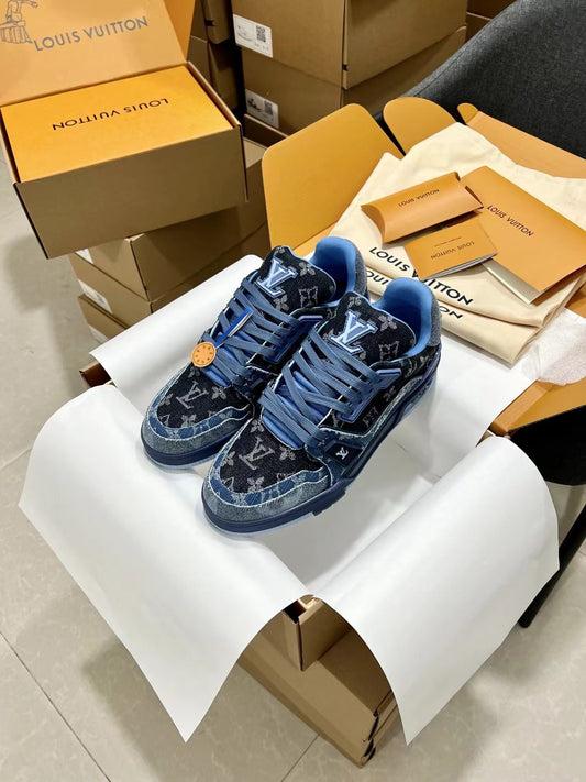 Louis Vuitton Sneakers