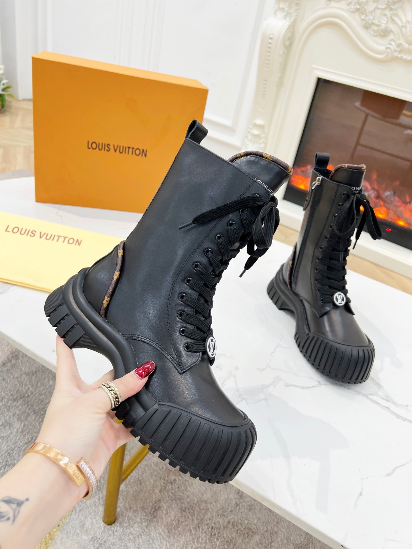 Louis Vuitton Ruby Ranger