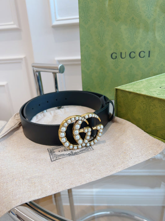 Gucci leather Belt