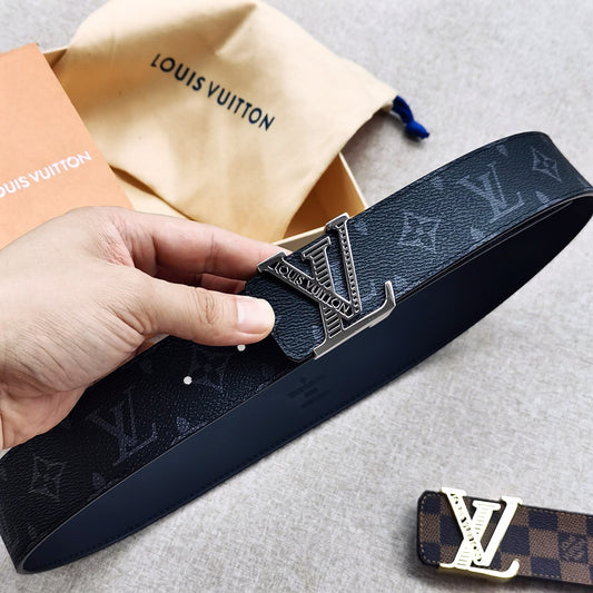 Louis Vuitton leather Belt