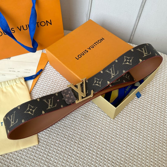 Louis Vuitton leather Belt