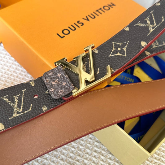 Louis Vuitton leather Belt