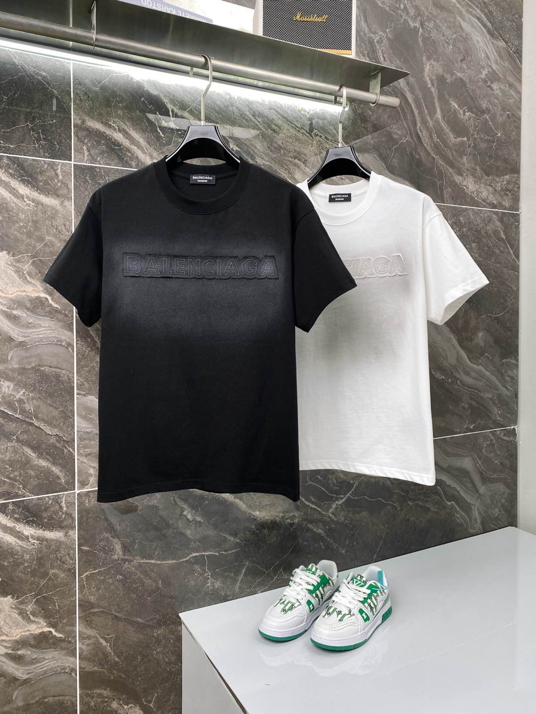 Balenciaga T-Shirt