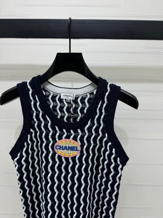 CHANEL Top